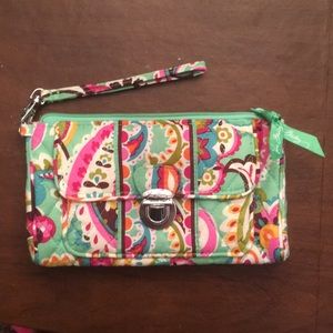 Vera Bradley Wristlit